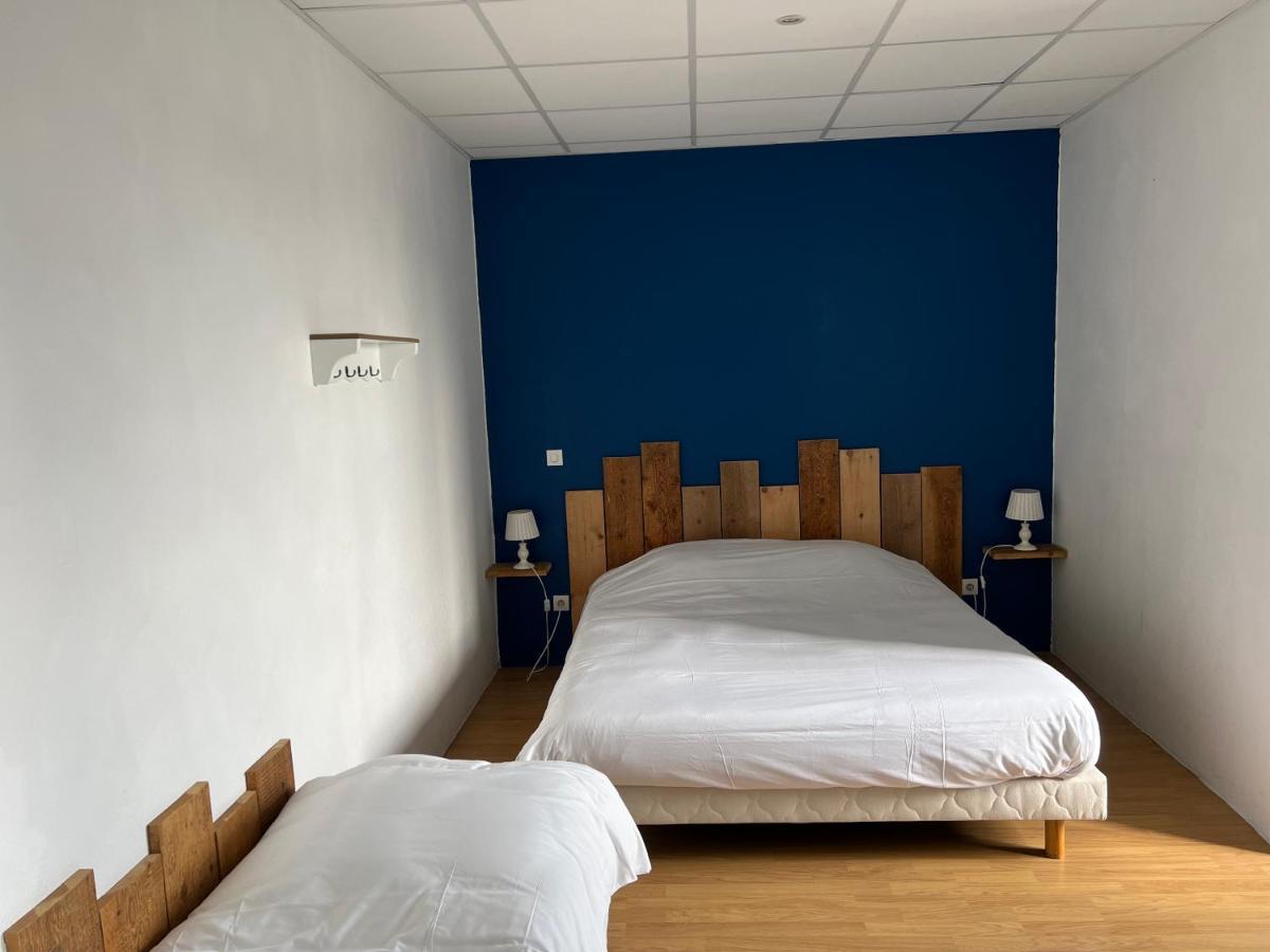 Le Conde Hotell Montdidier  Eksteriør bilde